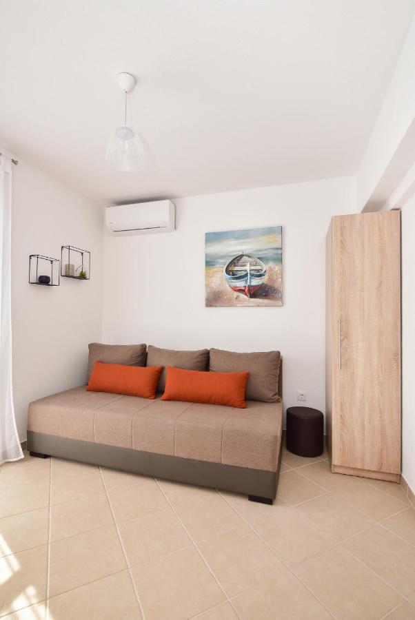 Apartman Mia Igrane Buitenkant foto